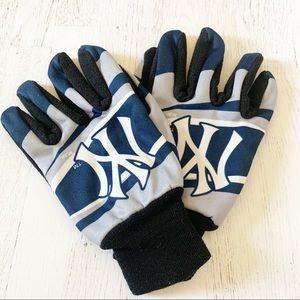 New York, Yankees, Gloves, blue, baseball